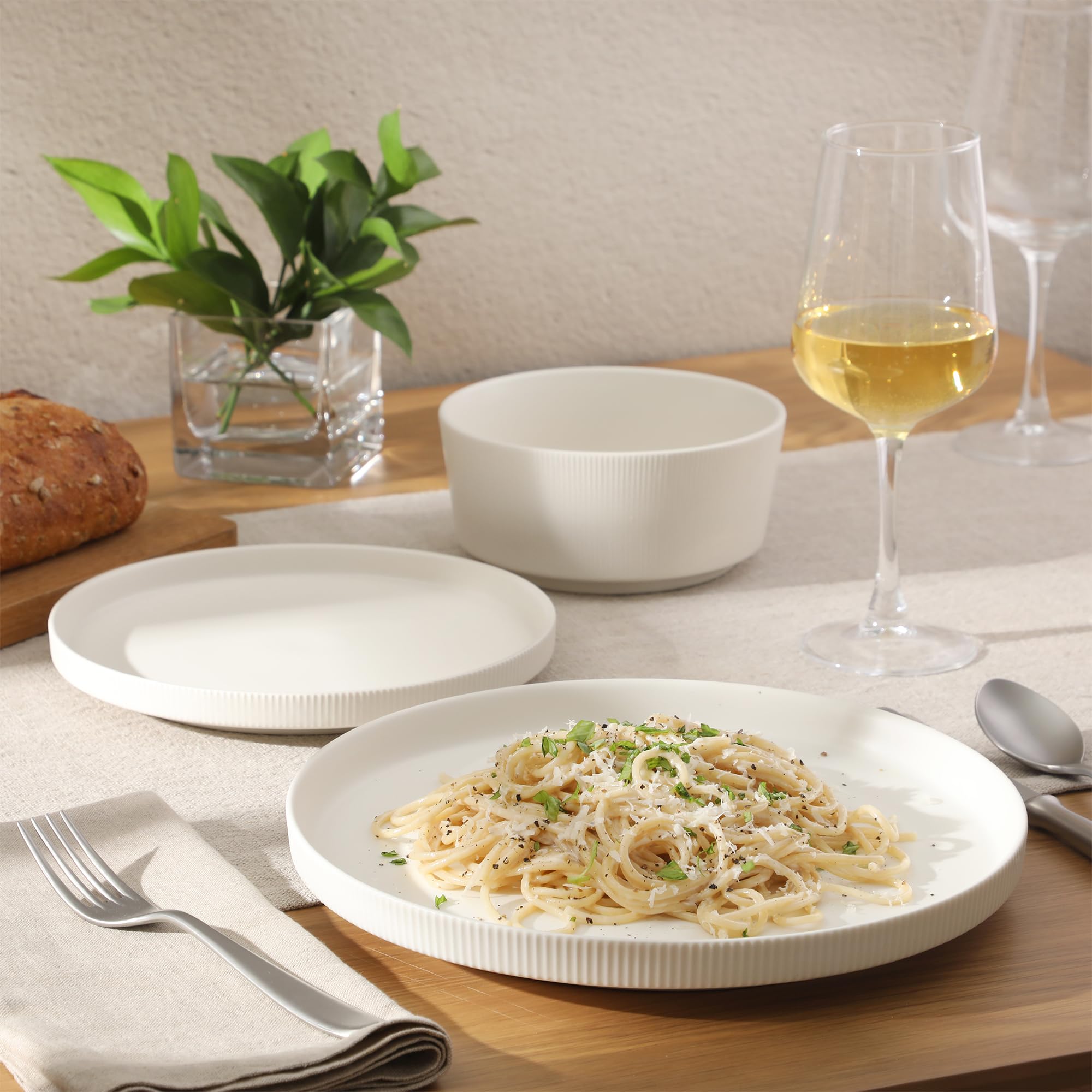 Amazon.com: Gibson Home Dempsey Road 12-Piece Stoneware Dinnerware
